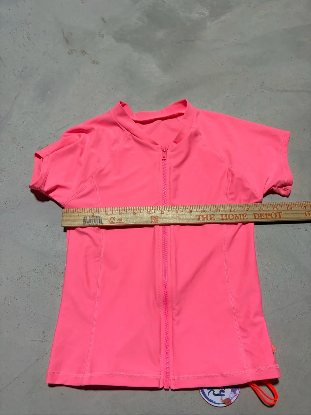Salty ink NWT Short Sleeve Front-Zip Swim rash guard Top coral 12 MSRP$45